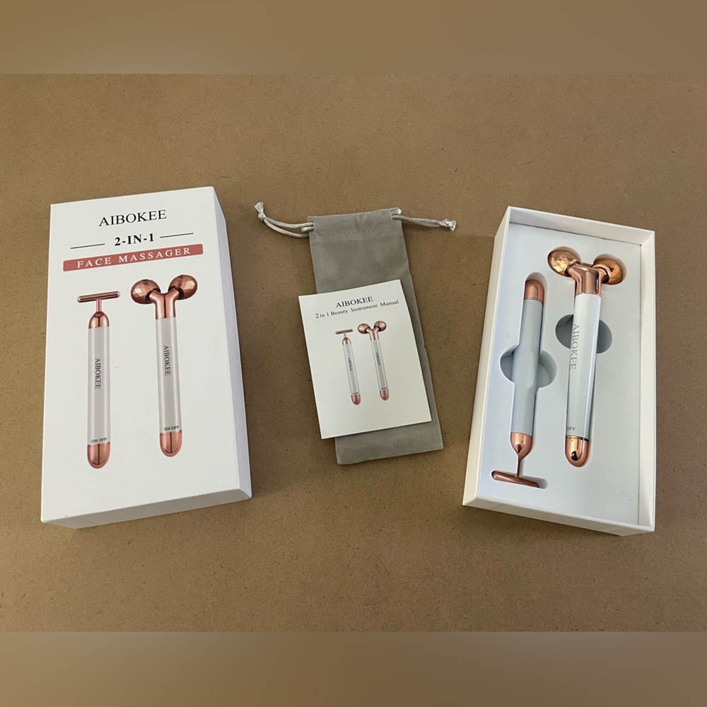 Rose Gold 2-in-1 Face Massager